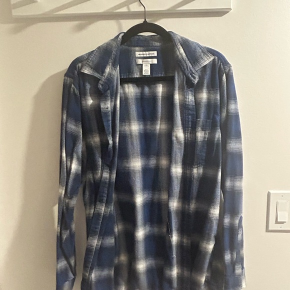 Amazon Essentials Other - Amazon Essentials Navy and White Checkered Flannel Shirt